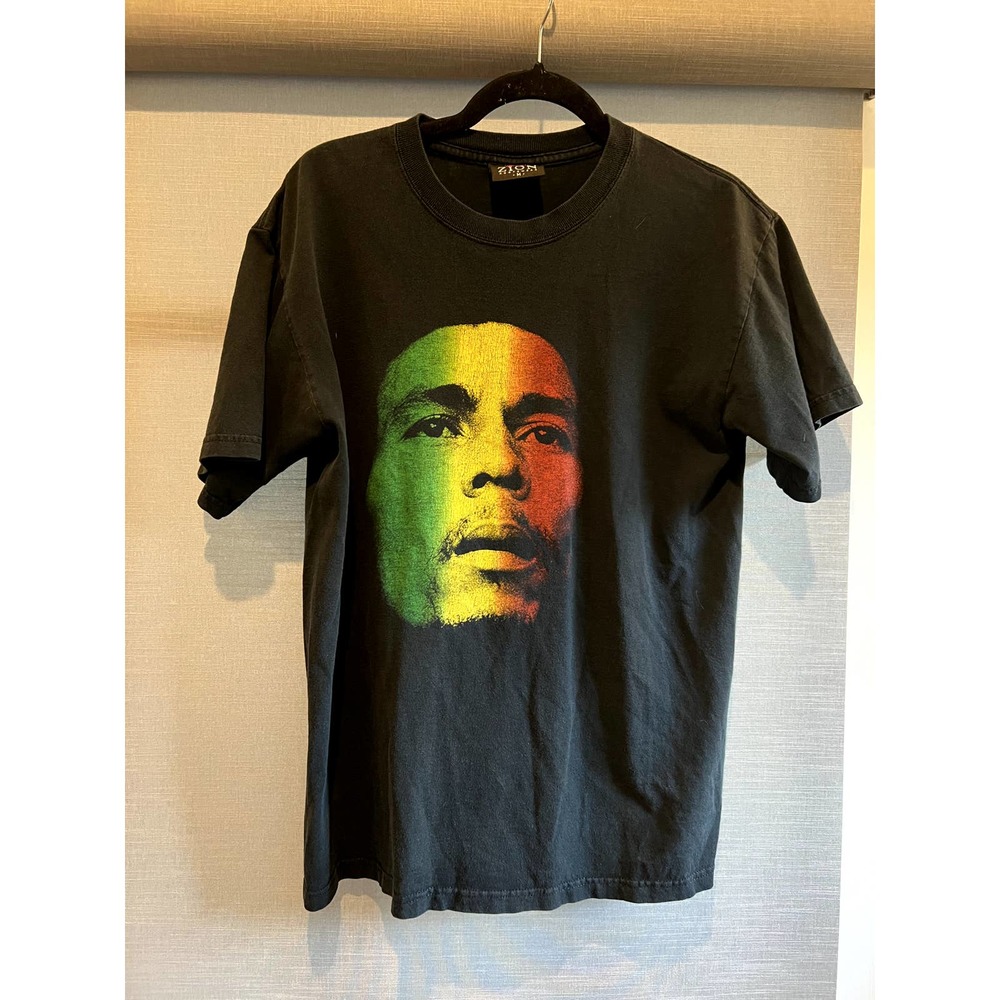 Vintage Bob Marley Graphic Tee SIZE Medium